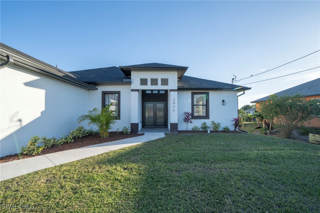 3 bed home in Lehigh Acres