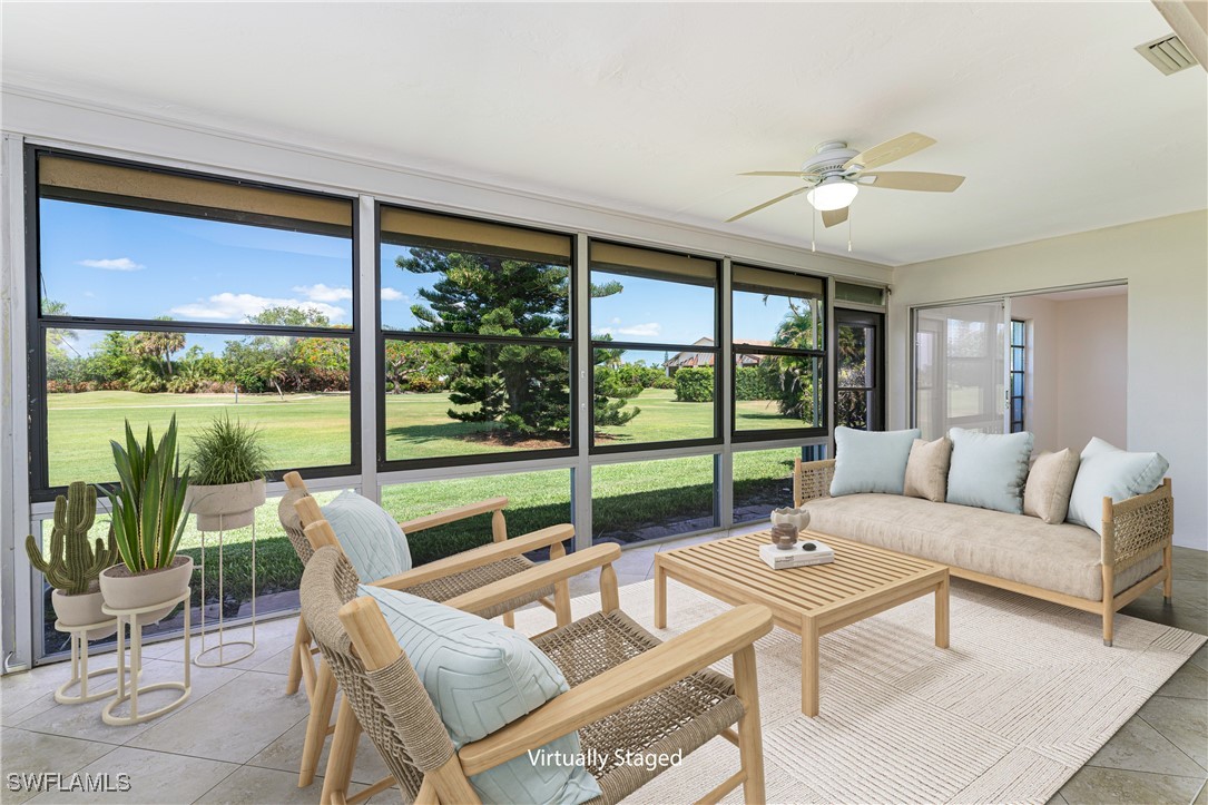 2 bed home in Naples