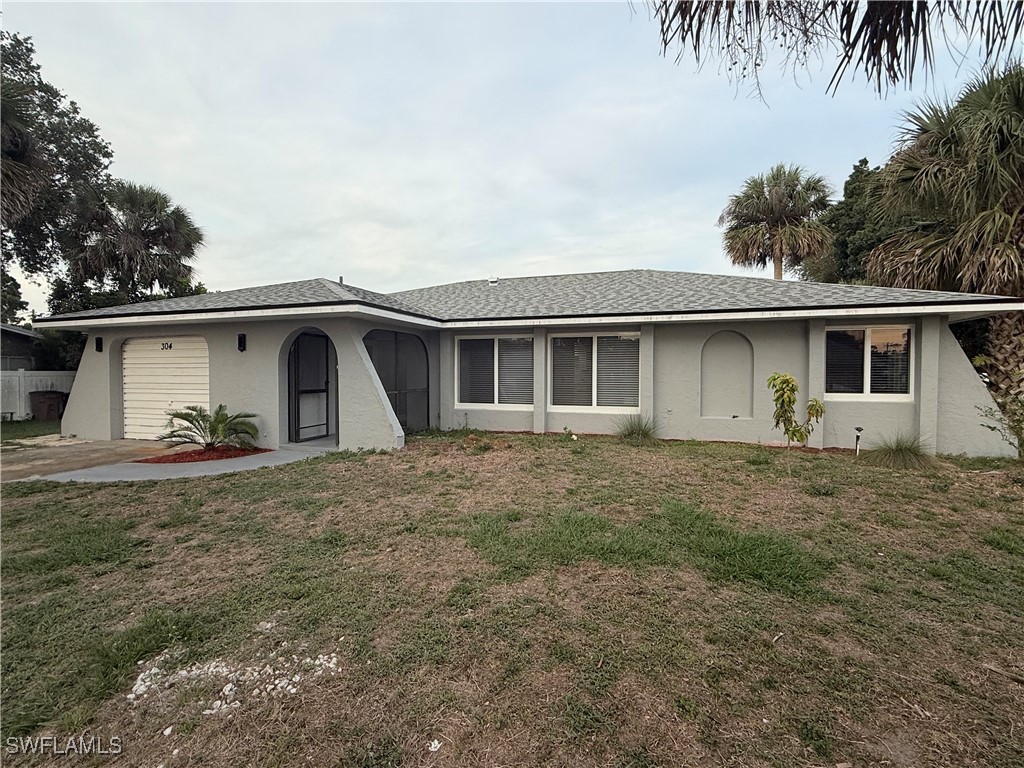 3 bed home in Lehigh Acres