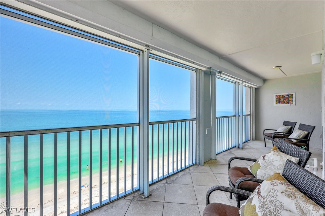 2 bed home in Bonita Springs
