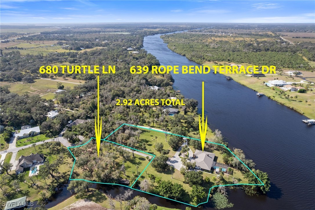 4 bed home in Labelle