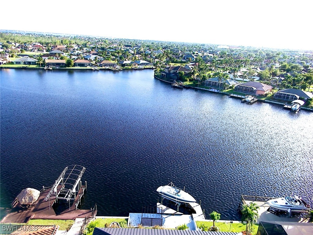 5 bed home in Cape Coral