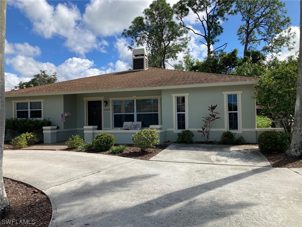 3 bed home in Naples