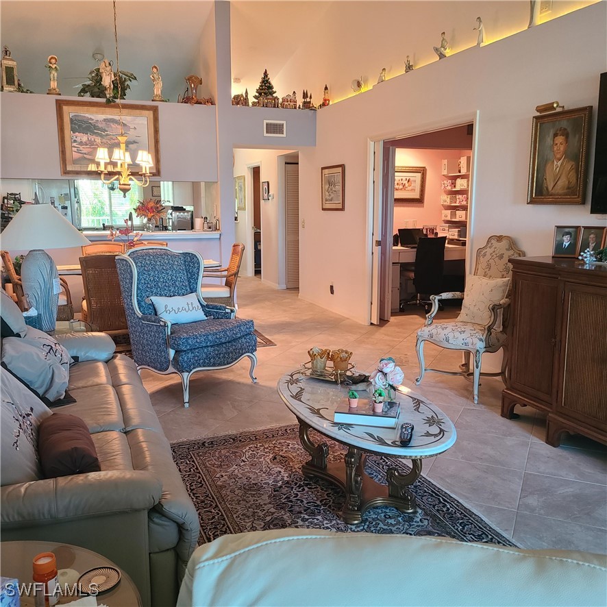 2 bed home in Estero