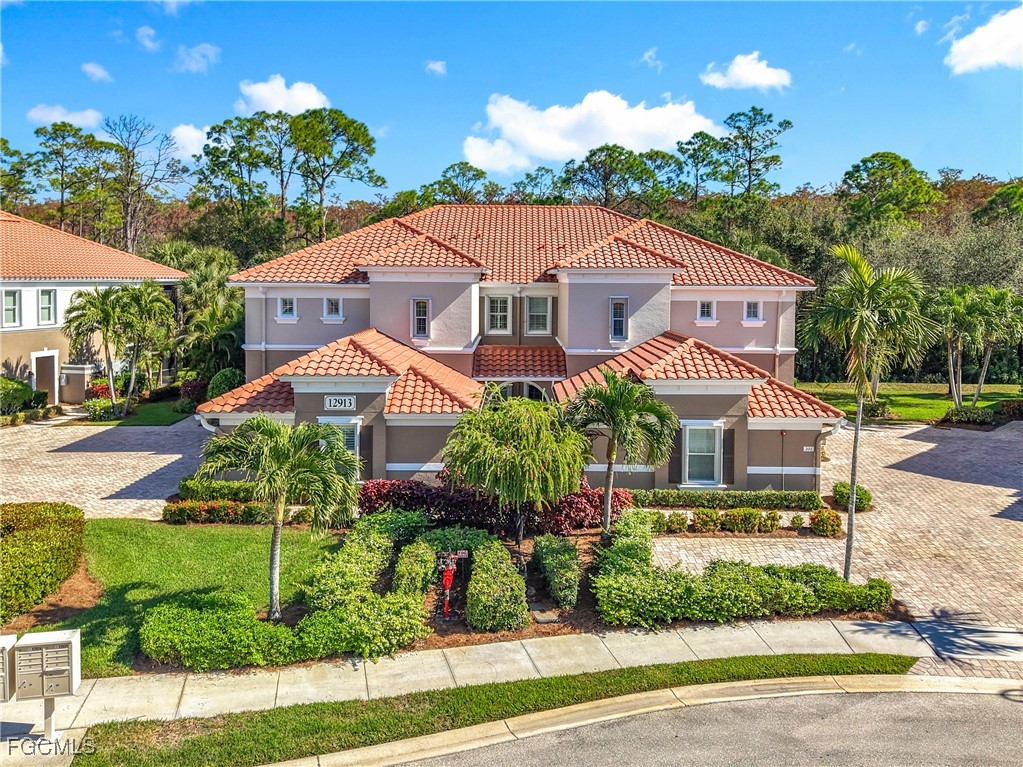 3 bed home in Fort Myers