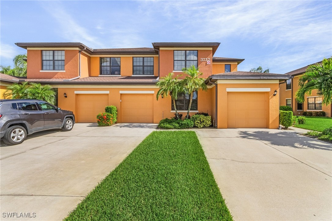 2 bed home in Estero