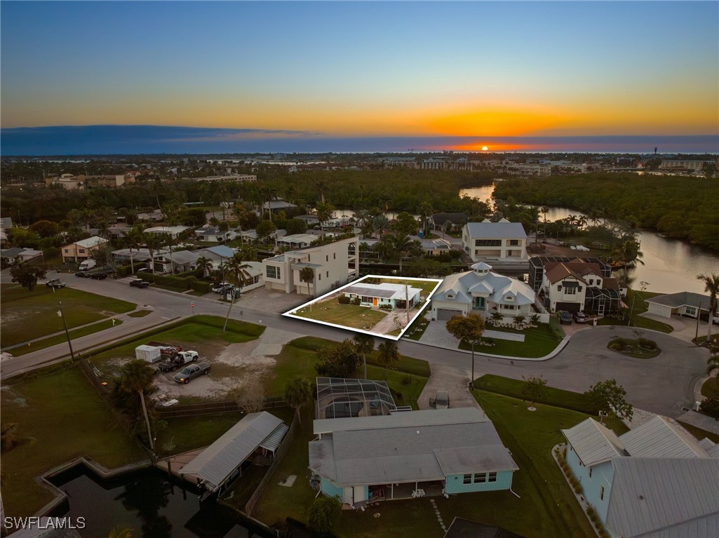 3 bed home in Naples