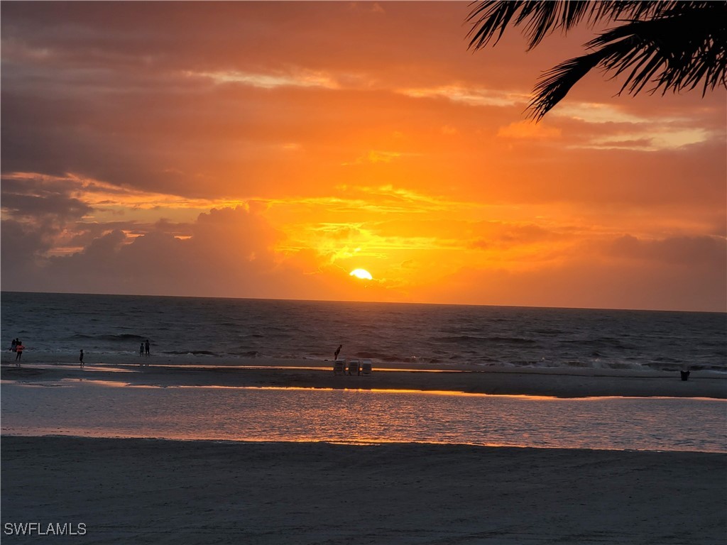 2 bed home in Fort Myers Beach