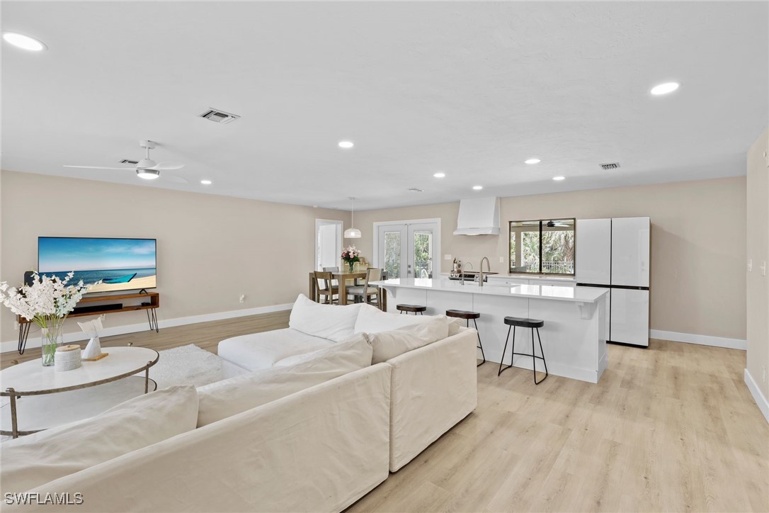 4 bed home in Naples