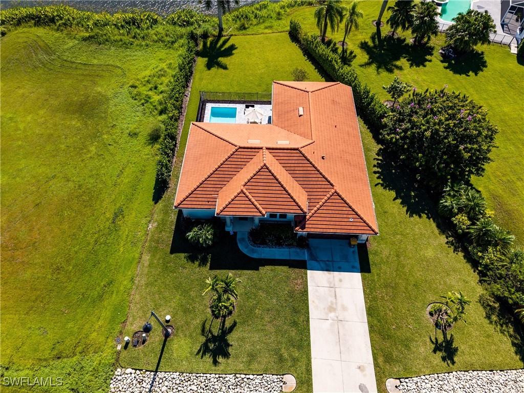 4 bed home in Naples