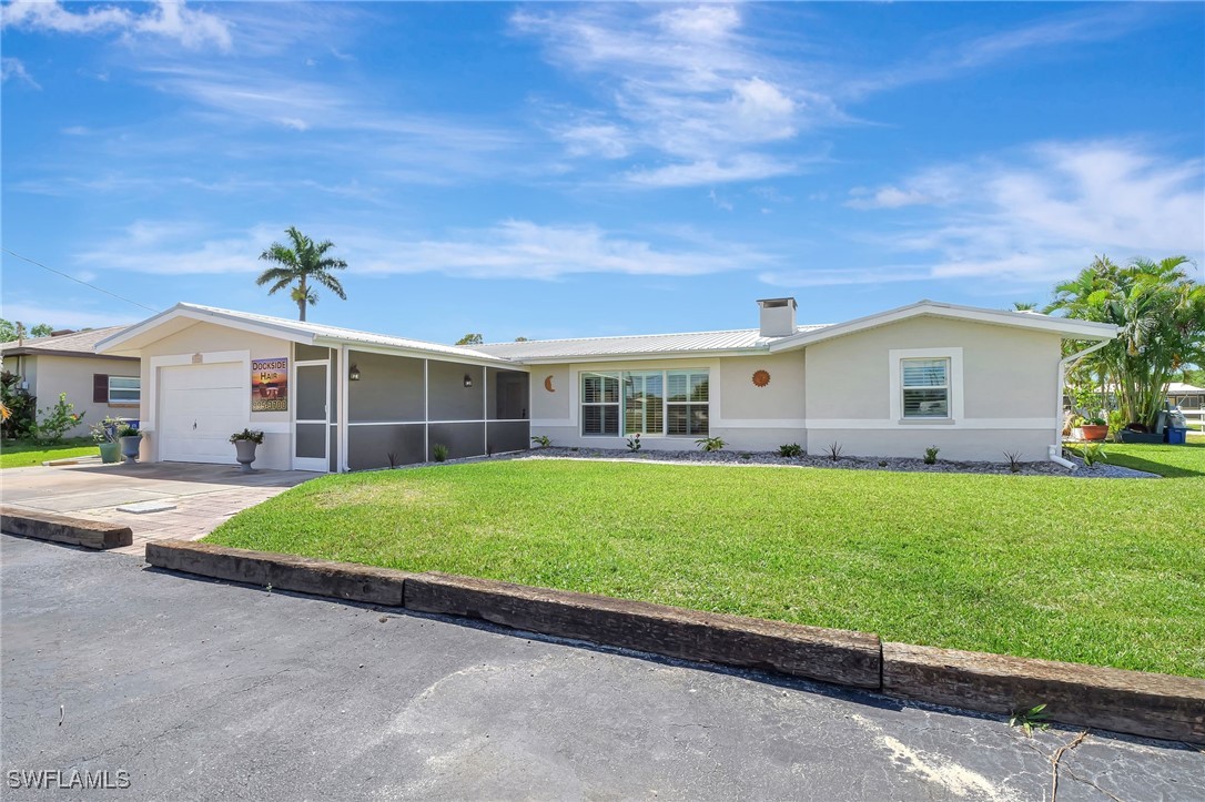 2 bed home in North Fort Myers