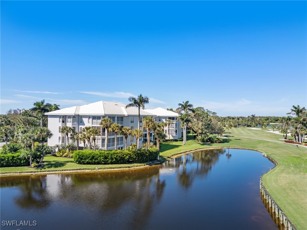 3 bed home in Naples