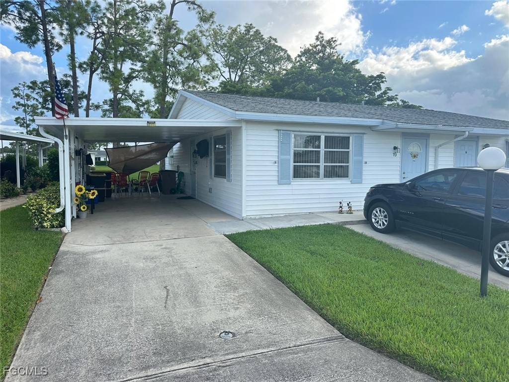 2 bed home in Lehigh Acres