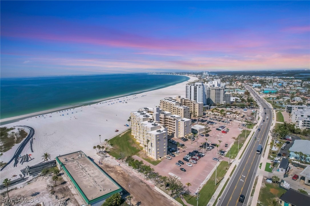 2 bed home in Fort Myers Beach