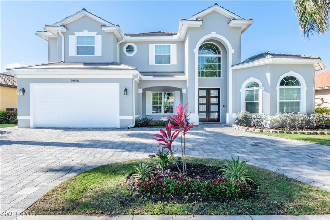 6 bed home in Naples