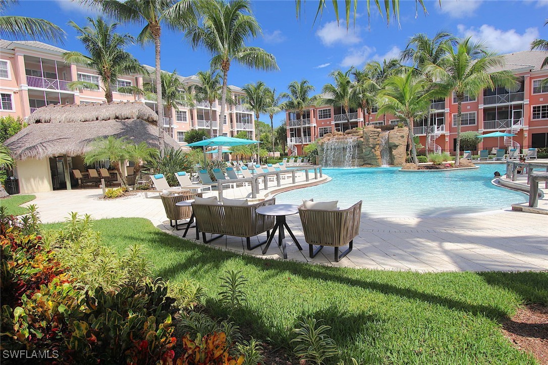 2 bed home in Bonita Springs