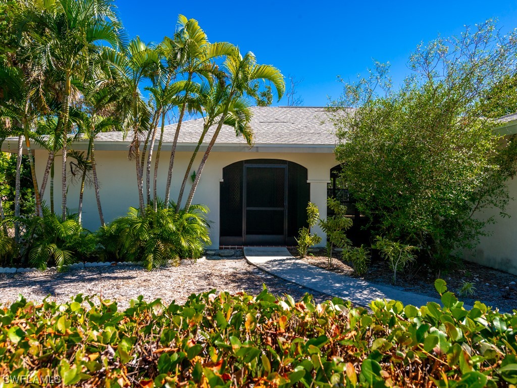 5 bed home in Sanibel