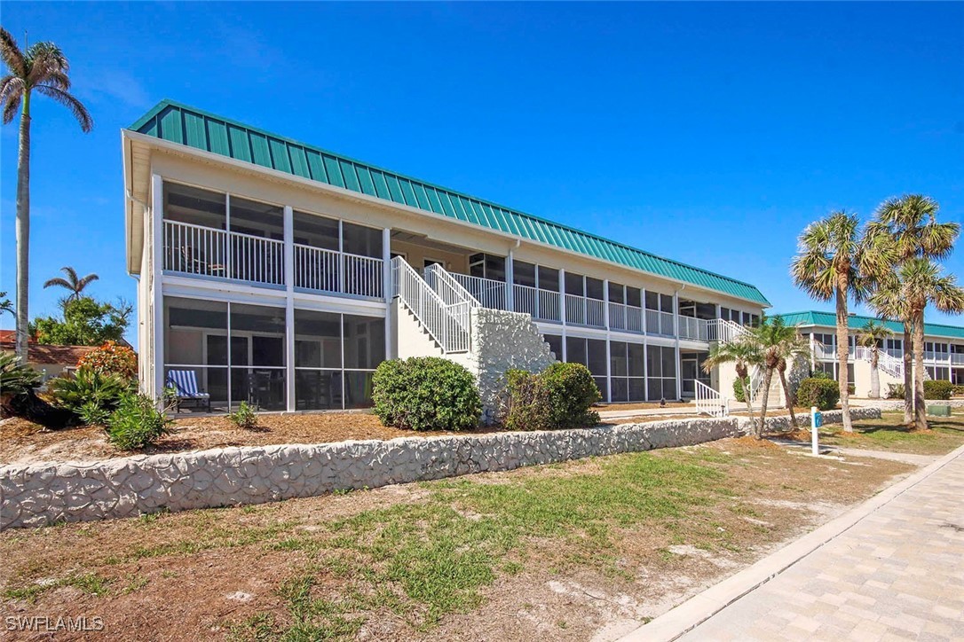 2 bed home in Sanibel
