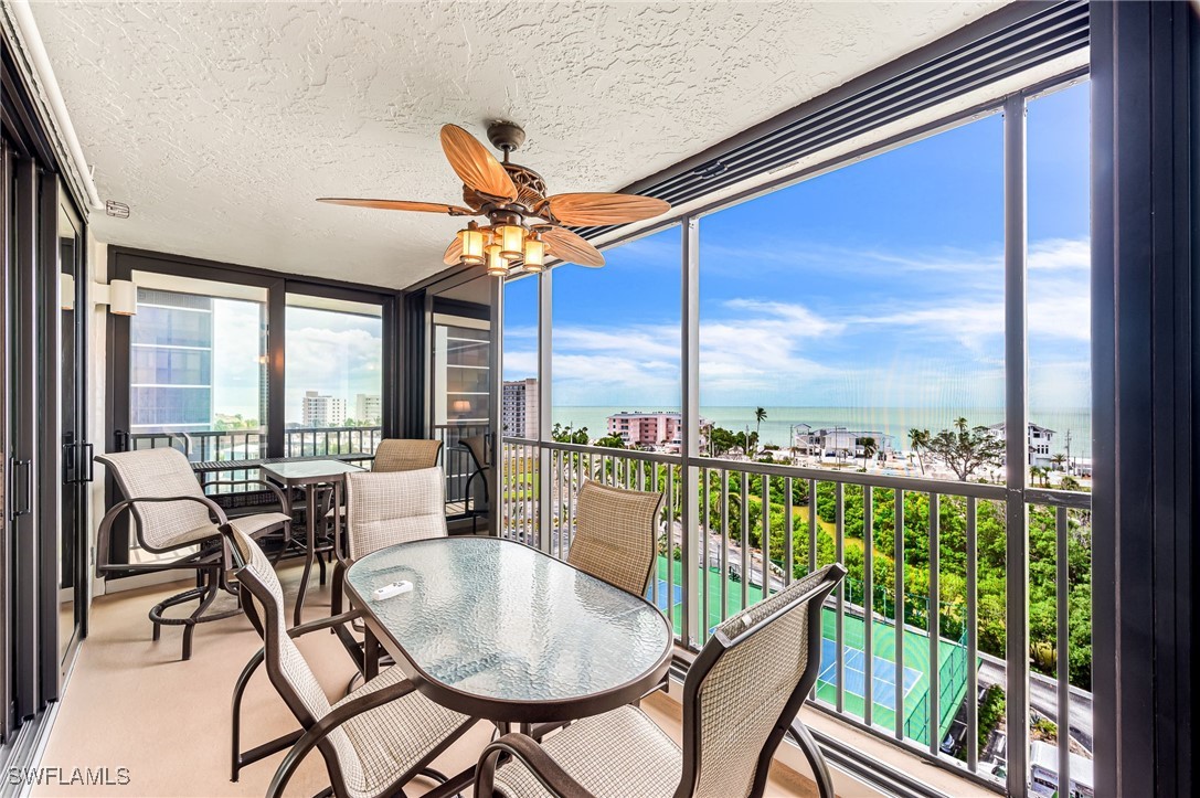 2 bed home in Bonita Springs