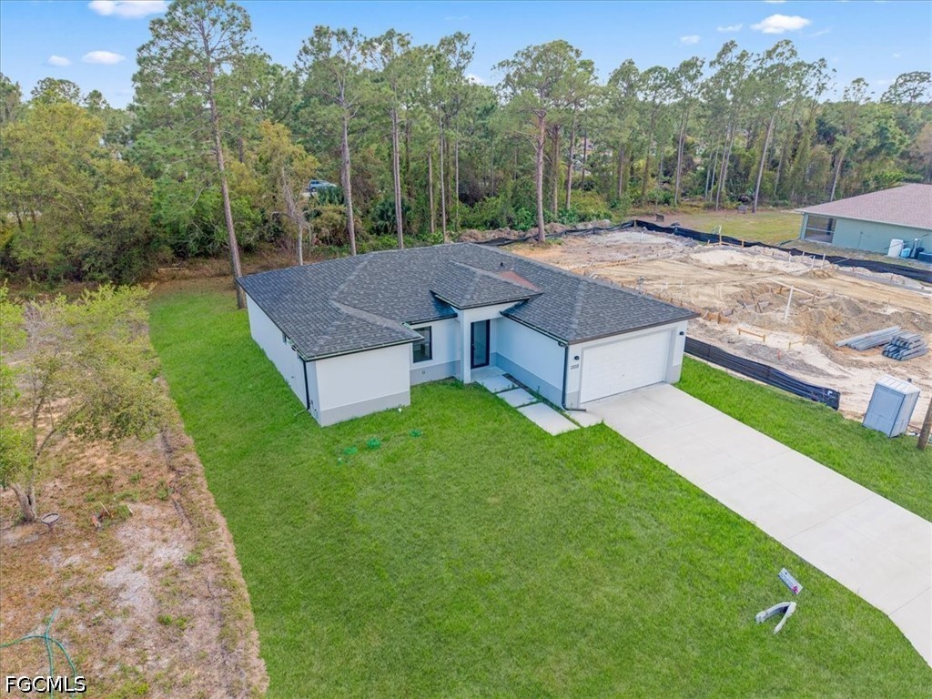 3 bed home in Lehigh Acres