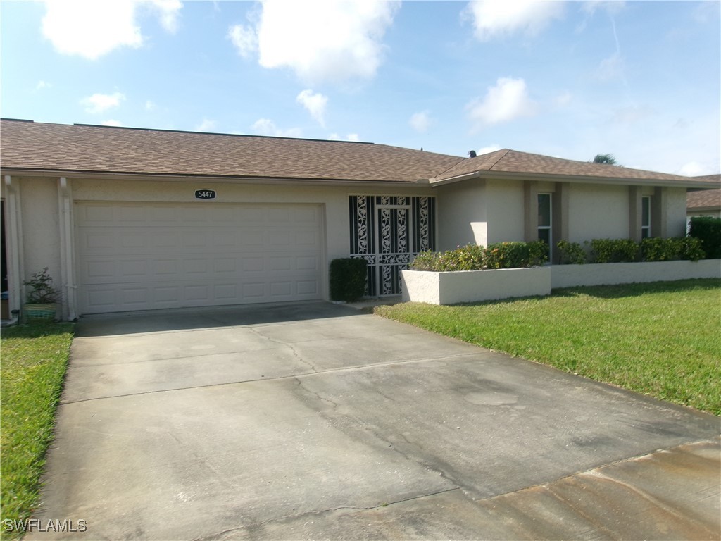 2 bed home in Fort Myers