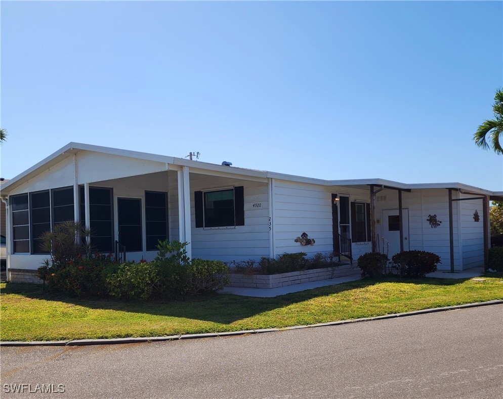 2 bed home in St James City