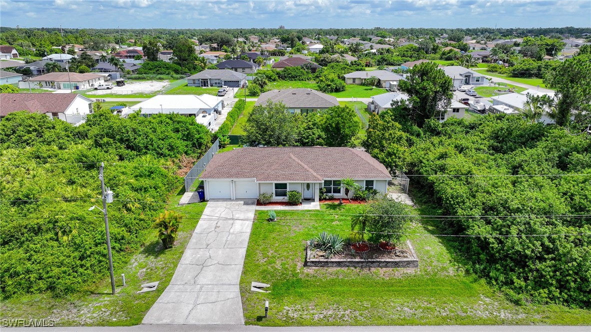 3 bed home in Lehigh Acres