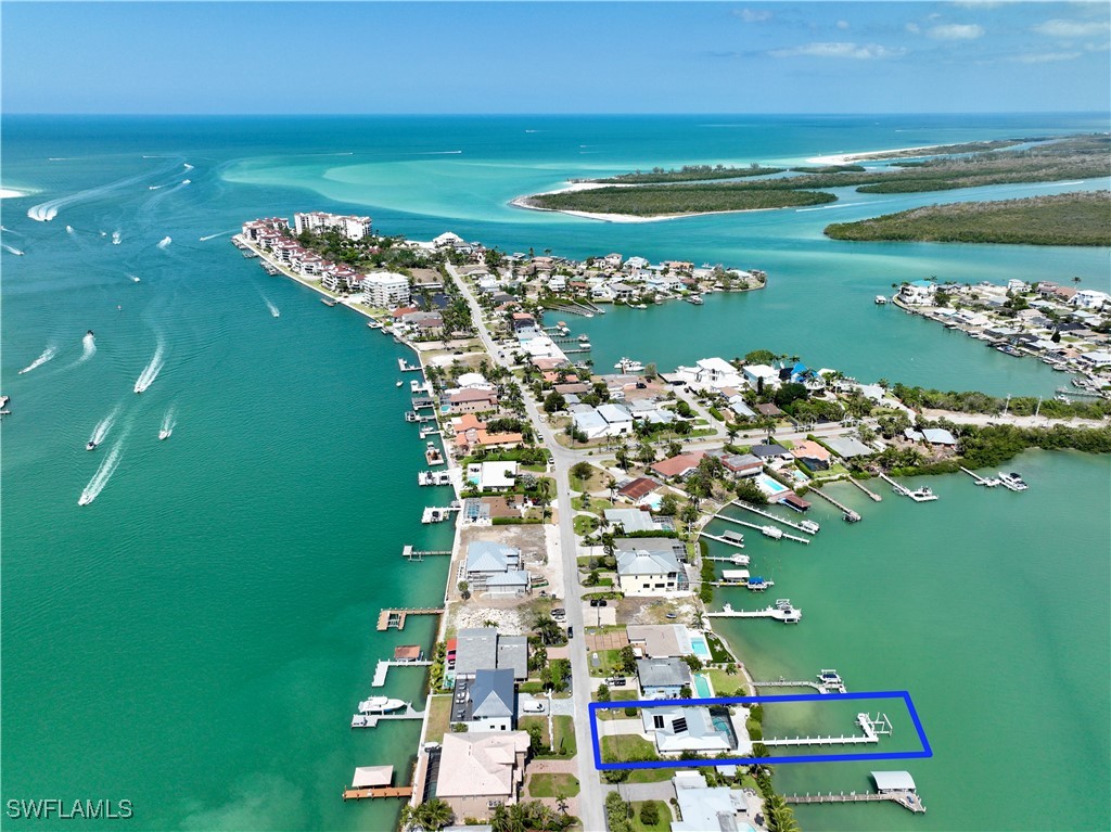 3 bed home in Naples