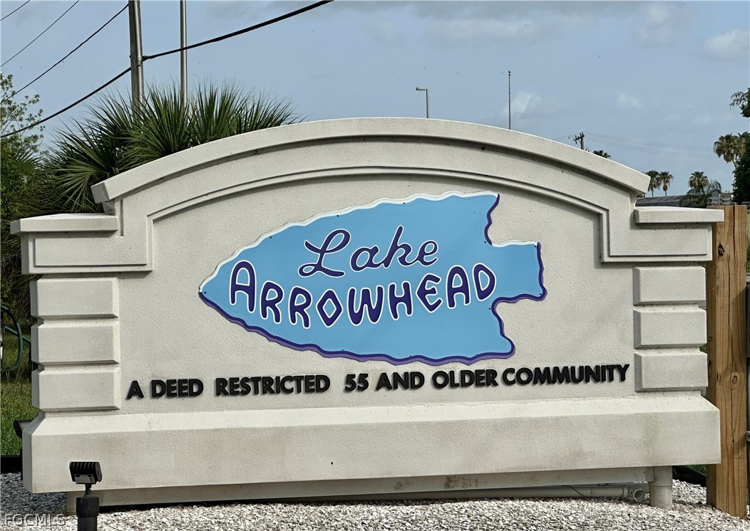 2 bed home in North Fort Myers