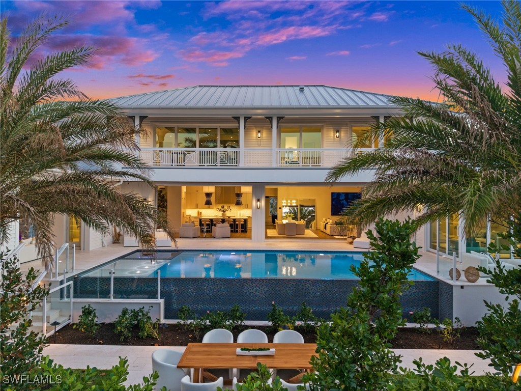 5 bed home in Naples