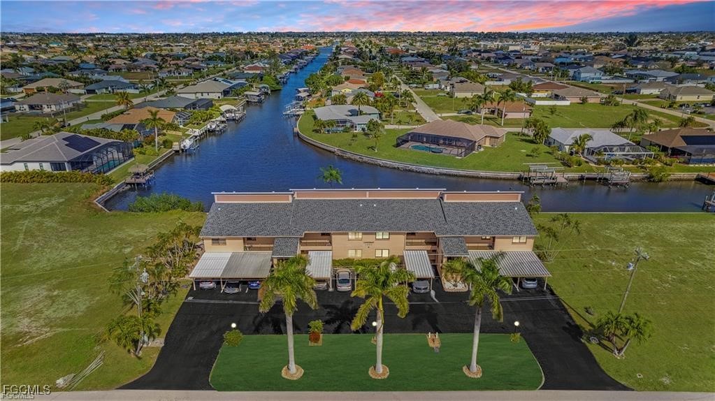 2 bed home in Cape Coral
