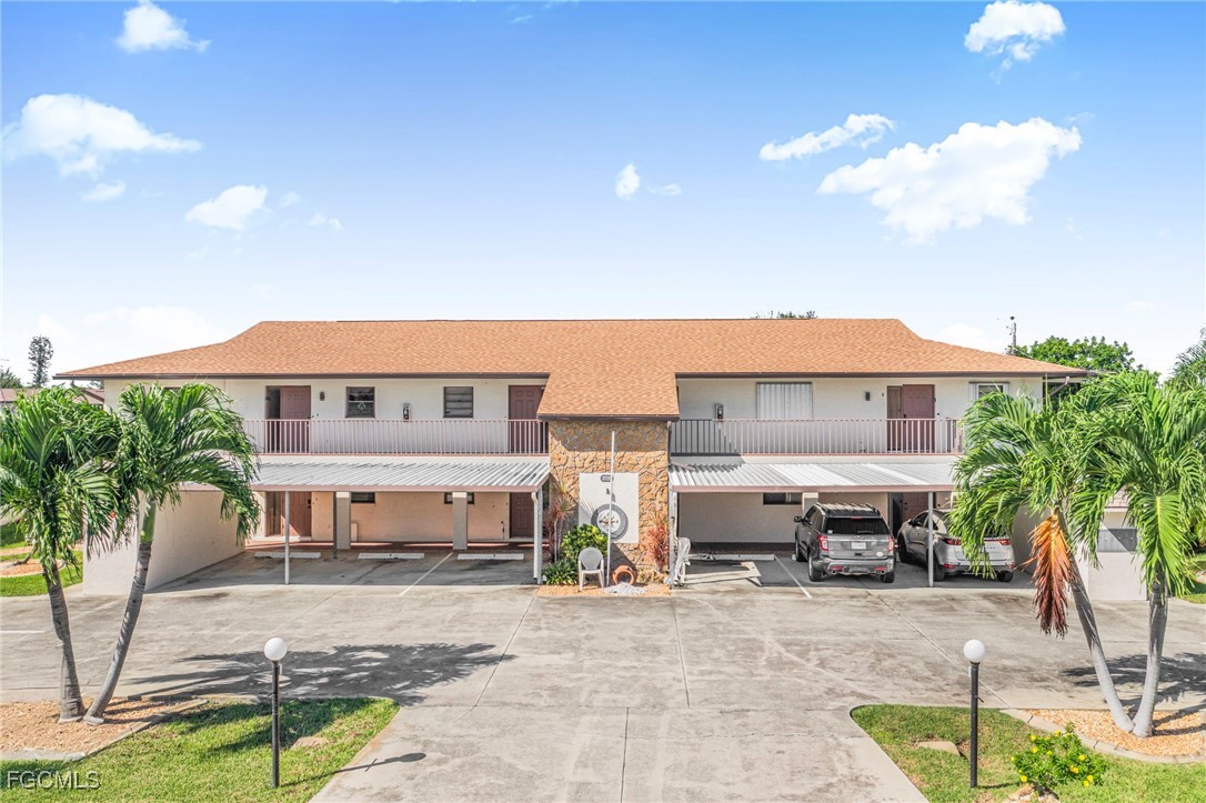 2 bed home in Cape Coral