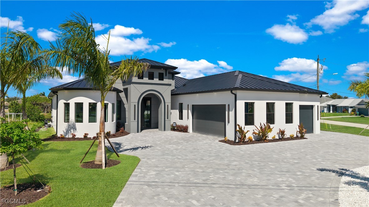 4 bed home in Cape Coral
