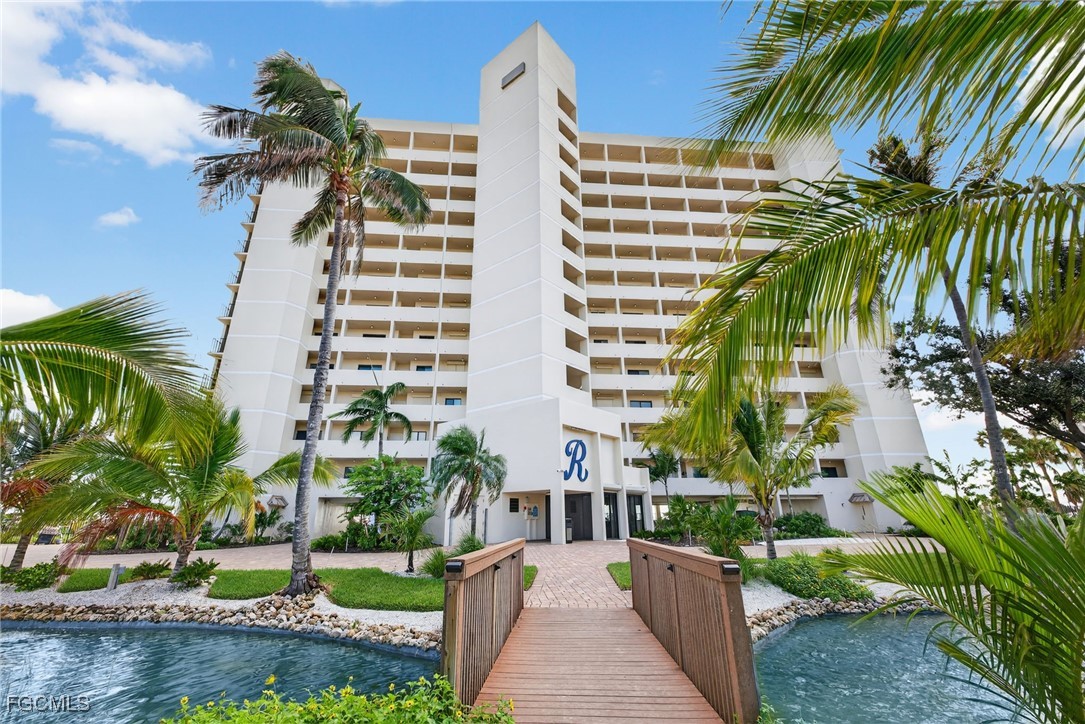 2 bed home in Fort Myers Beach