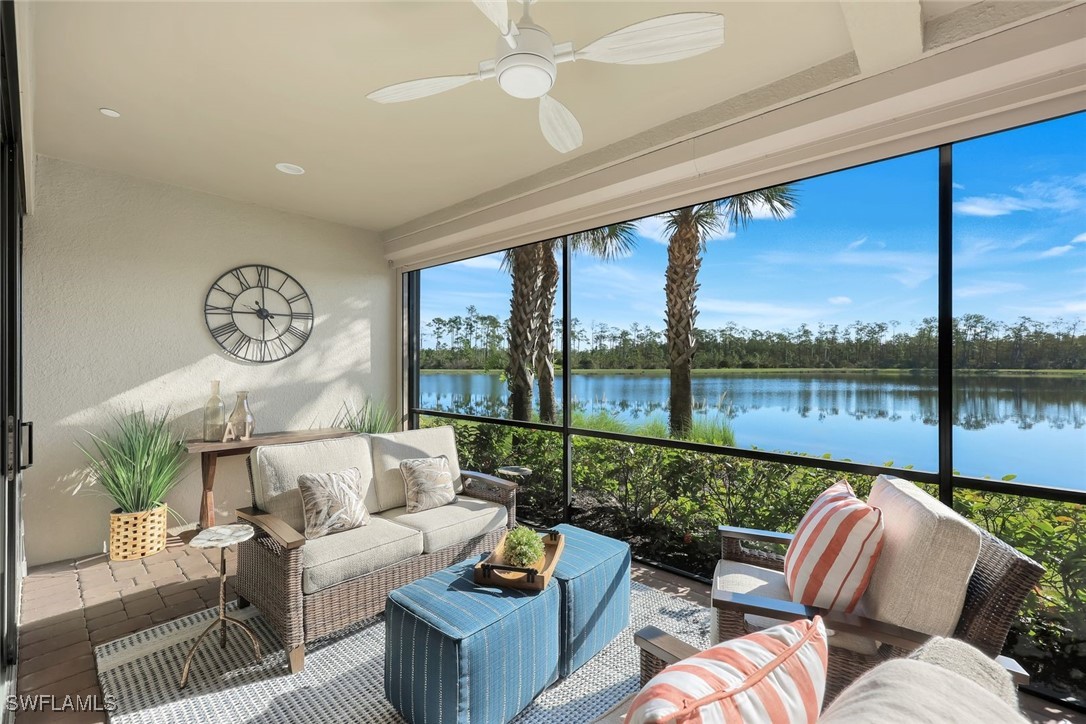 2 bed home in Naples
