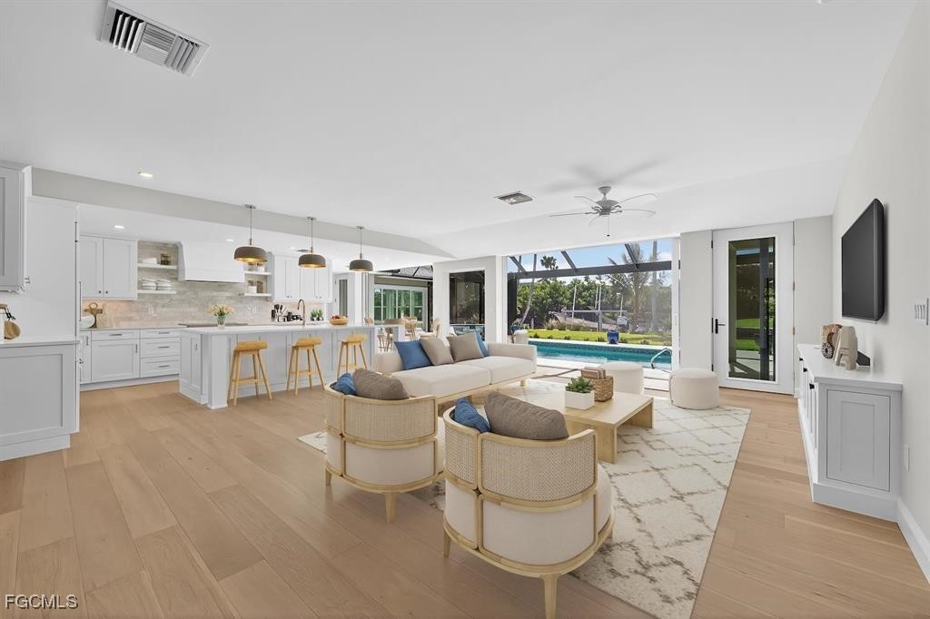 4 bed home in Sanibel