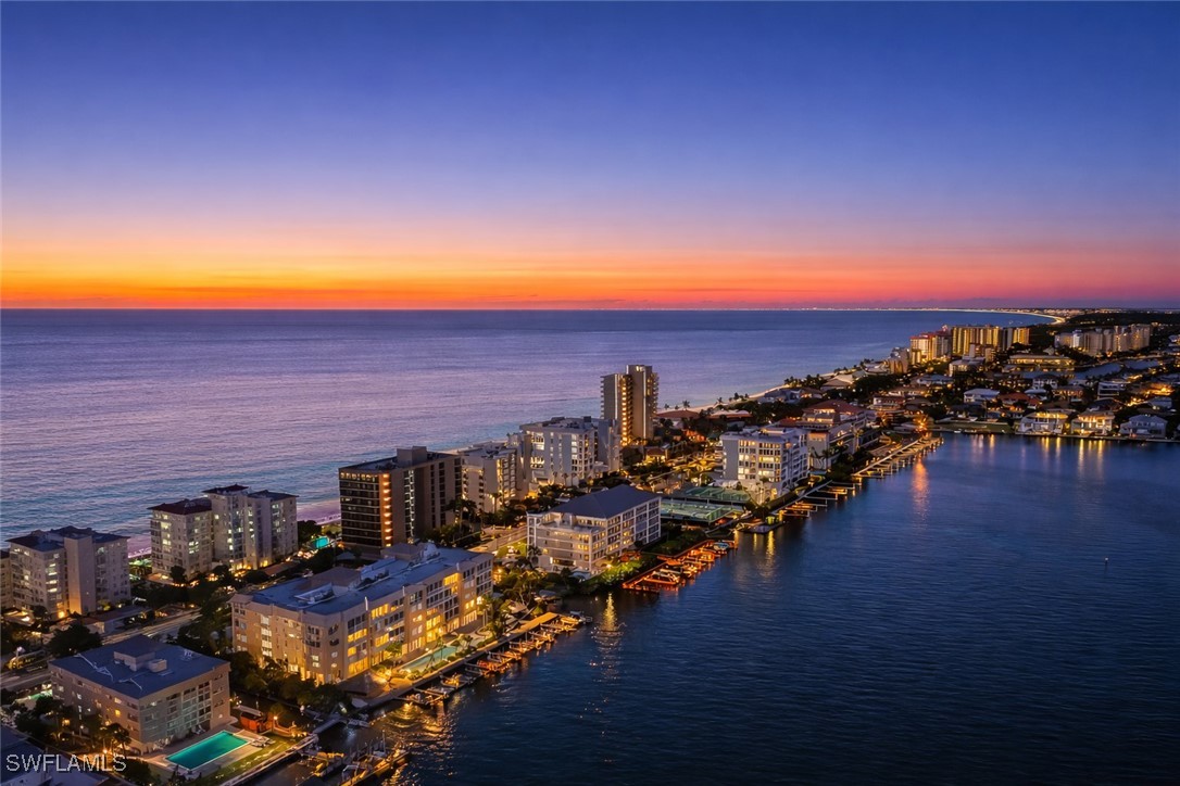 3 bed home in Naples