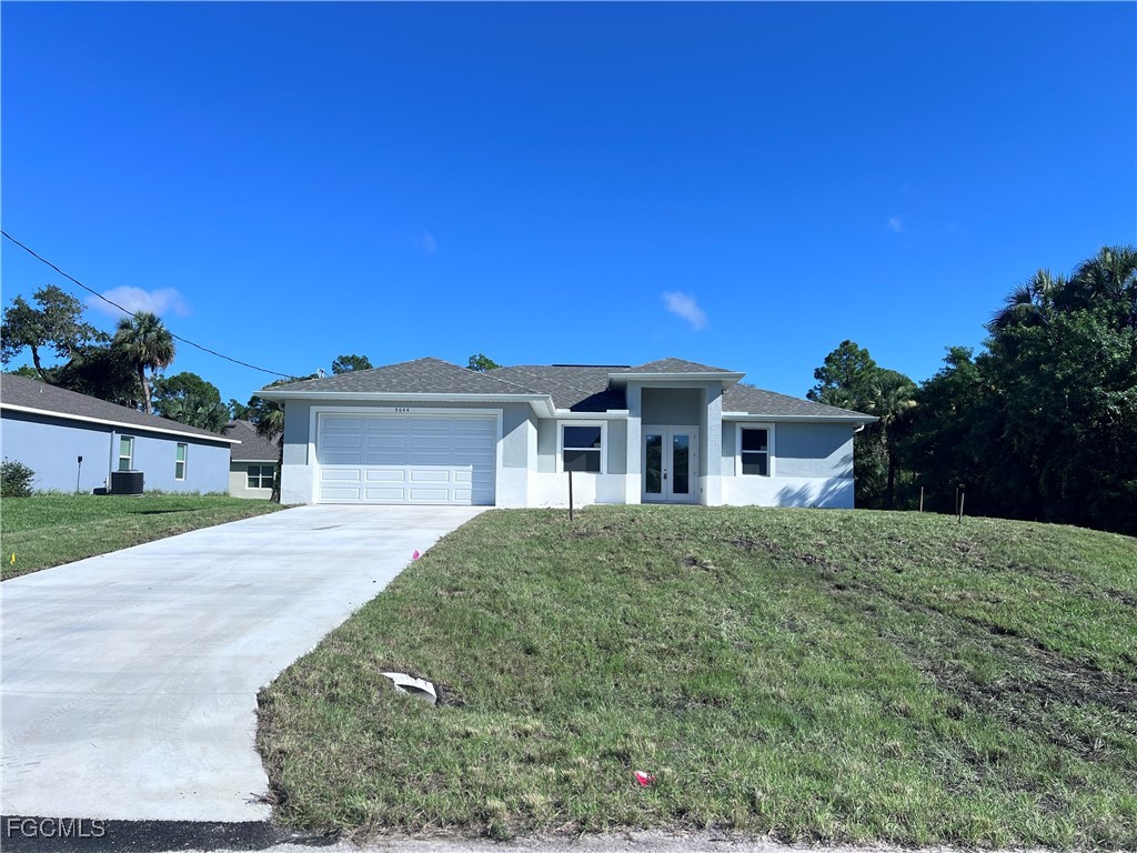 4 bed home in Labelle