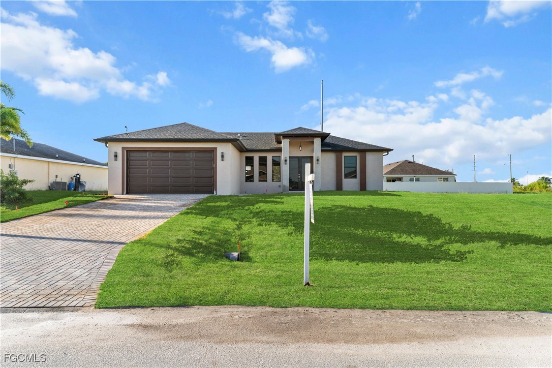 3 bed home in Cape Coral