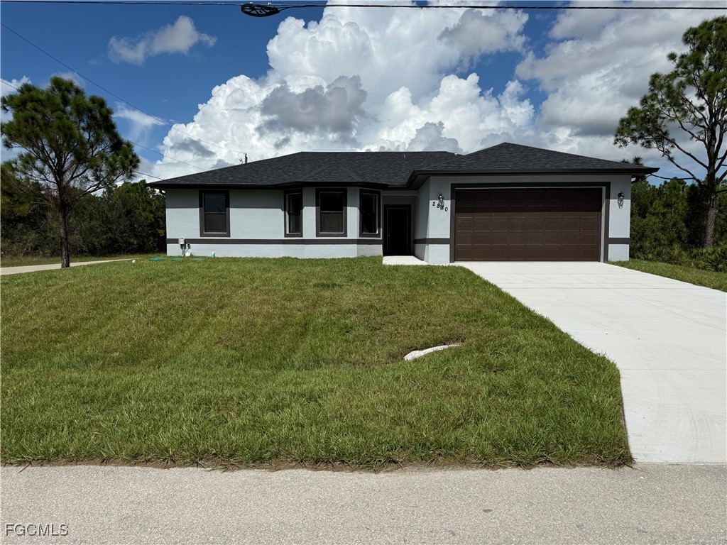 3 bed home in Lehigh Acres
