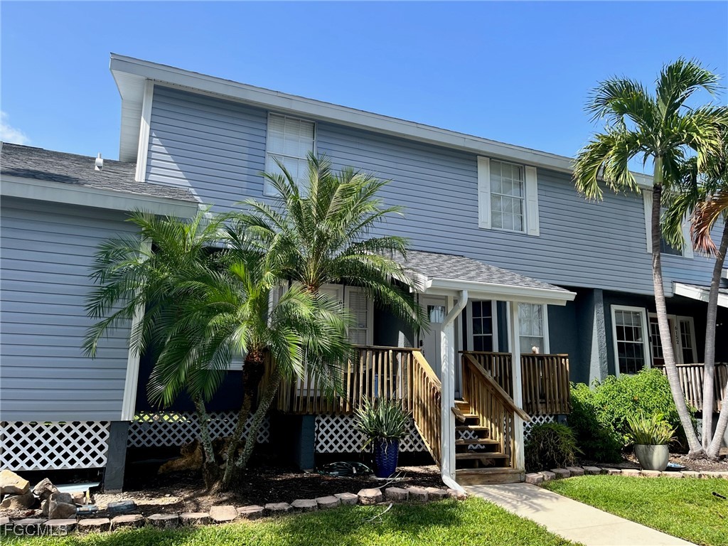 2 bed home in Fort Myers
