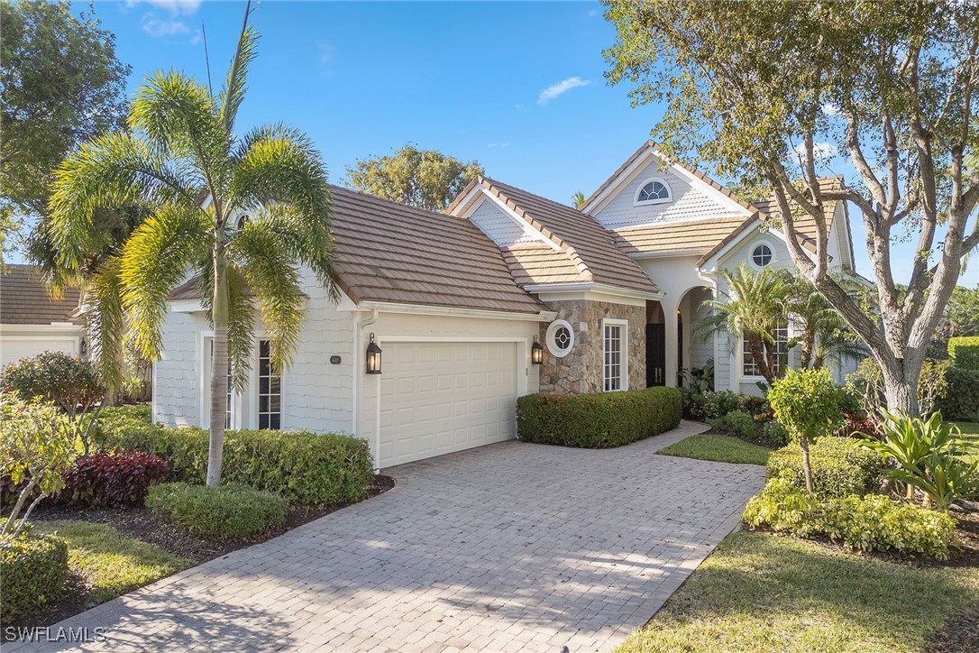 3 bed home in Naples
