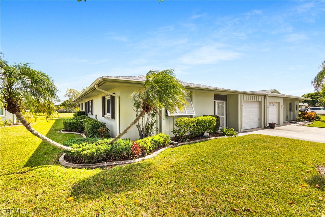 2 bed home in Fort Myers