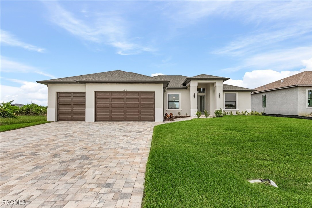 4 bed home in Cape Coral