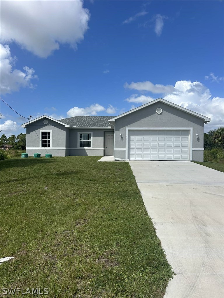 4 bed home in Lehigh Acres