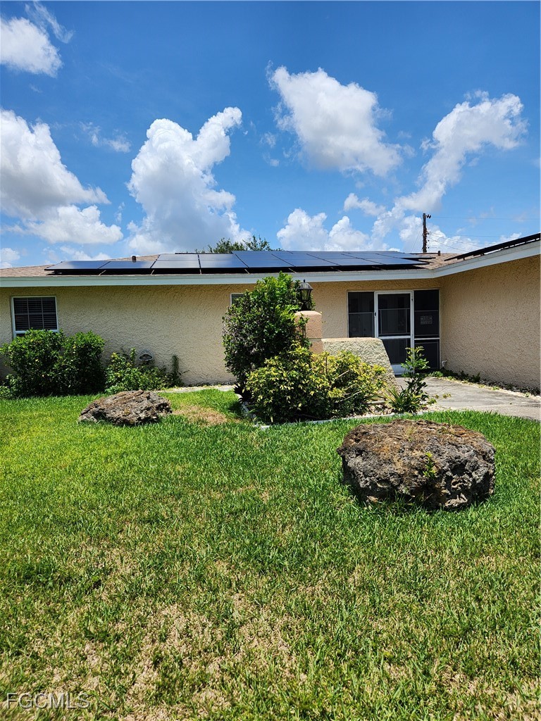 3 bed home in Cape Coral