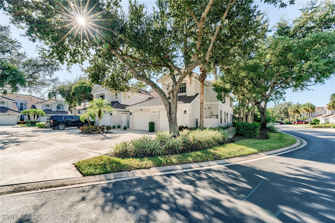 2 bed home in Bonita Springs