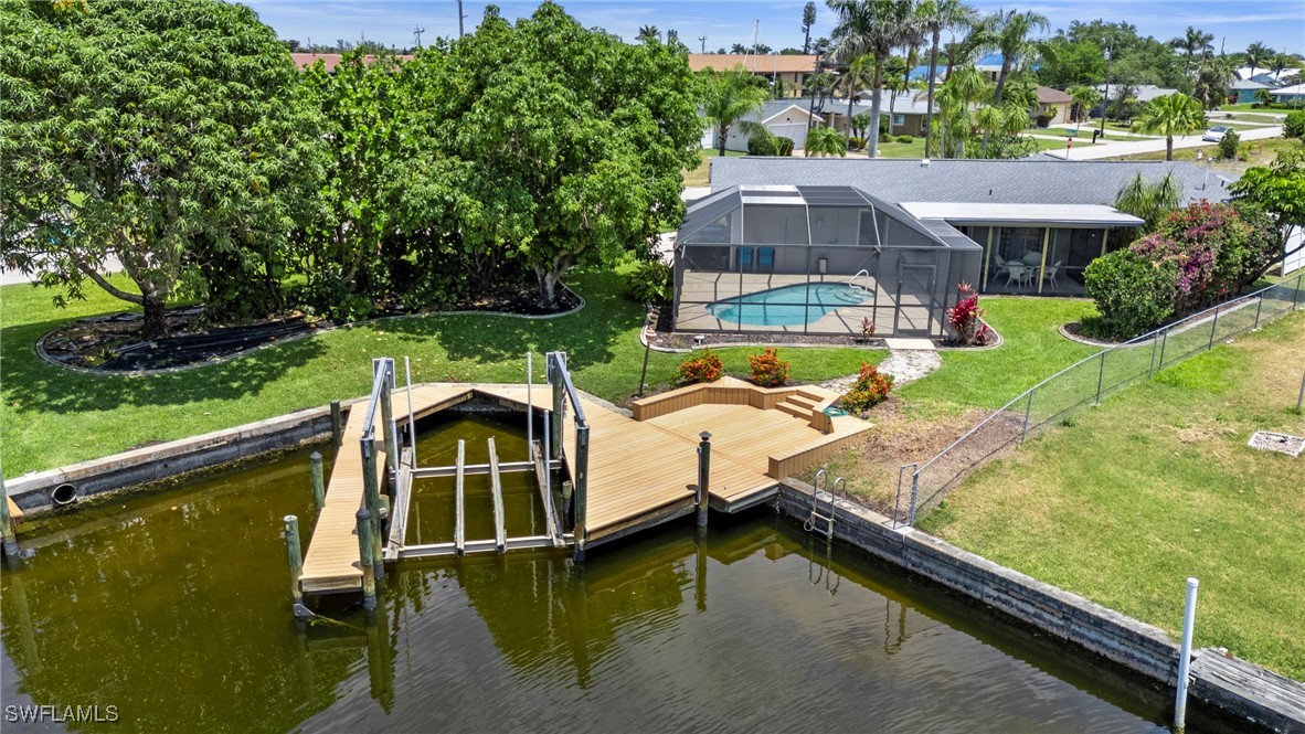 2 bed home in Cape Coral