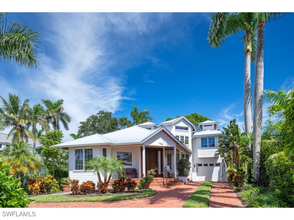 3 bed home in Naples