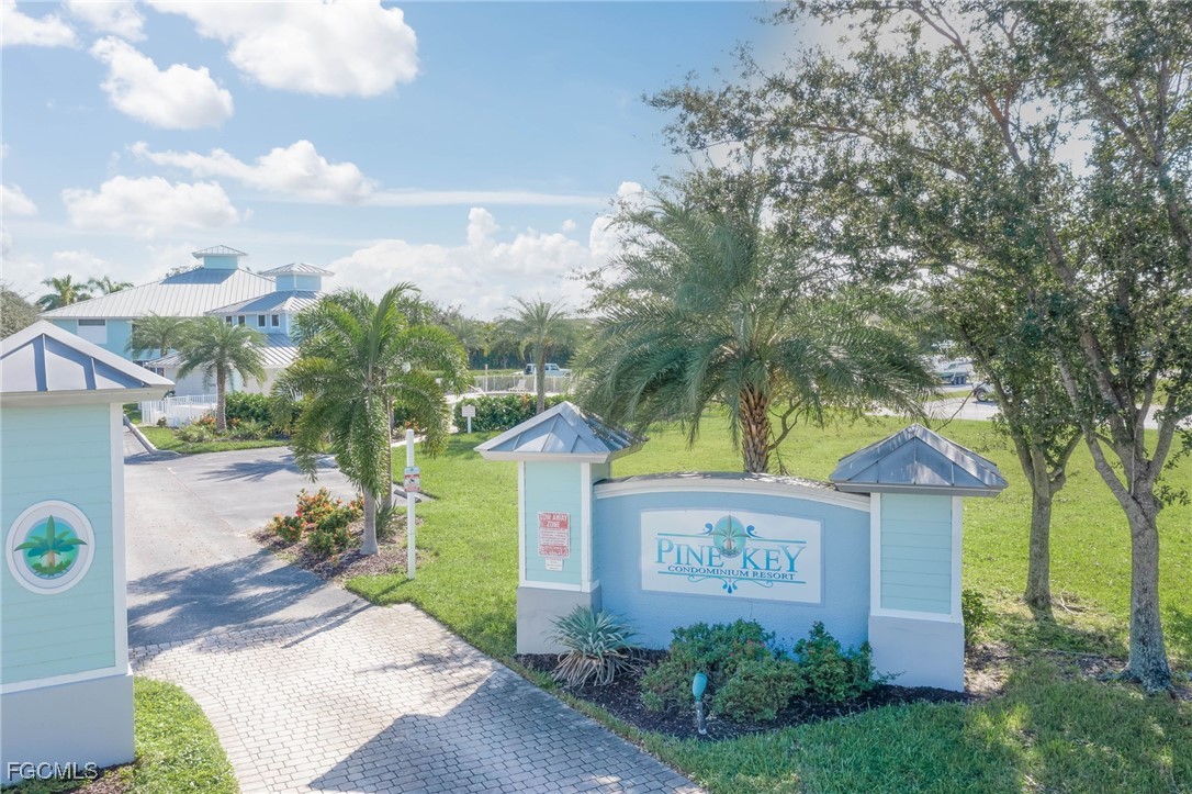 2 bed home in Cape Coral
